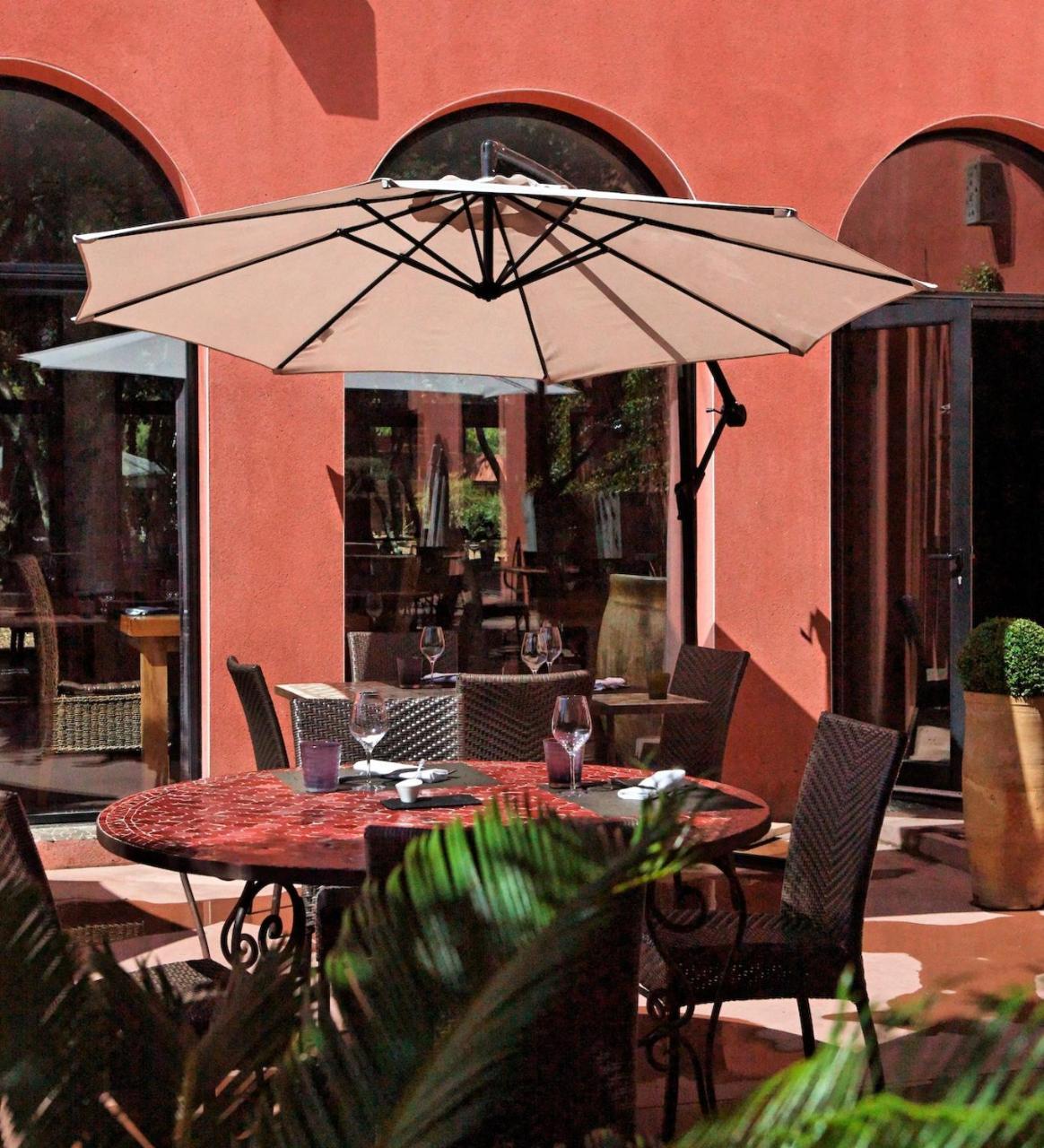 Hotel Restaurant Spa Disini Montpellier Est, The Originals Relais Castries Ngoại thất bức ảnh